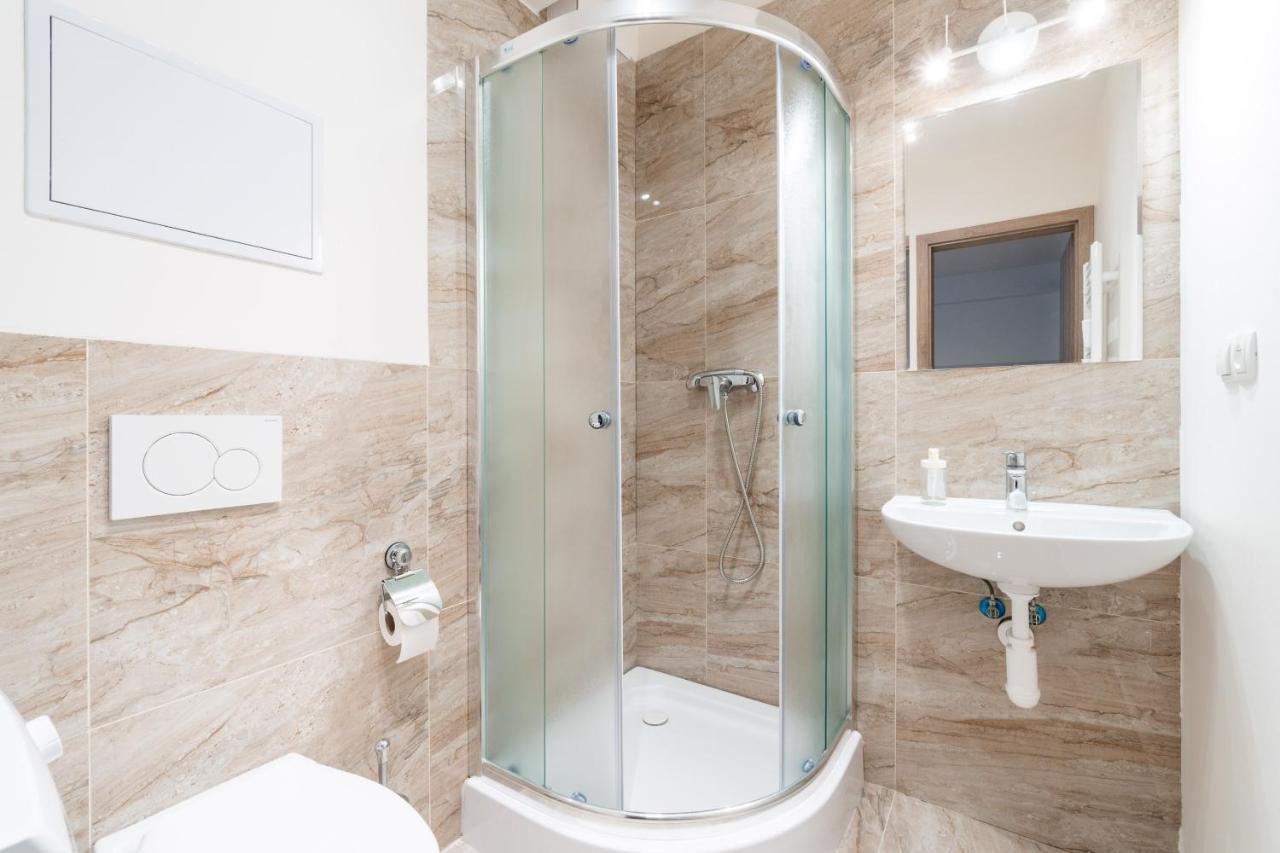 Brand New Studio Apartment # 42 In Brand New Building With Free Parking In The Center Prague Luaran gambar